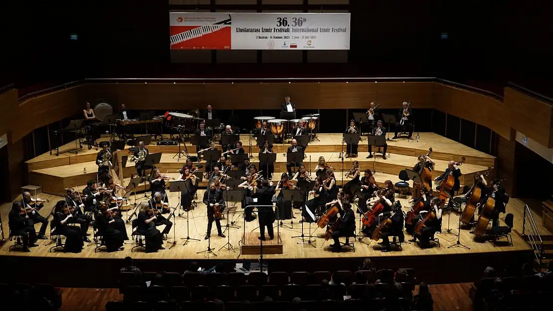 İzmir Festivali'nde birinciliği Arda İşkol'un eseri kazandı