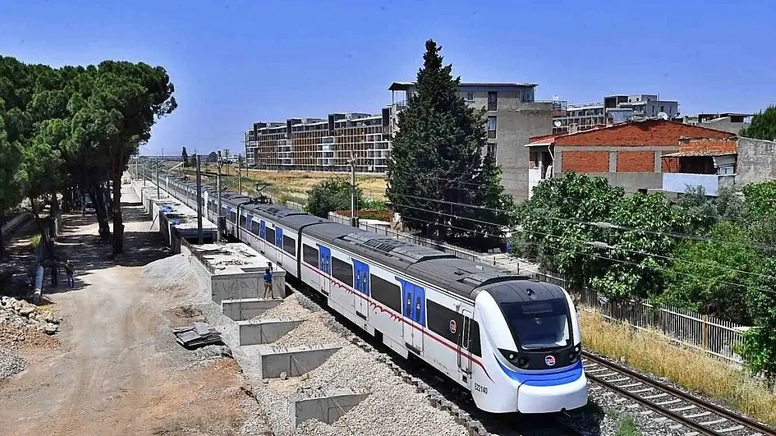 İzmir Halkapınar aktarmadan İzban'la seyahat edecekseniz dikkat: Karşıyaka, Bayraklı, Alsancak, Hilal, Şirinyer, Gaziemir, Cumaovası, Torbalı…