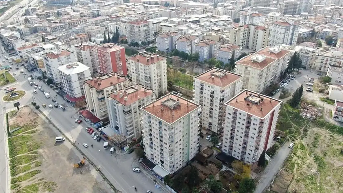 İzmir'in 15 ilçesine yarın için duyuru yapıldı: Evde olacak olan vatandaşlar önlemini alsın! Alınabilecek önlemler açıklandı