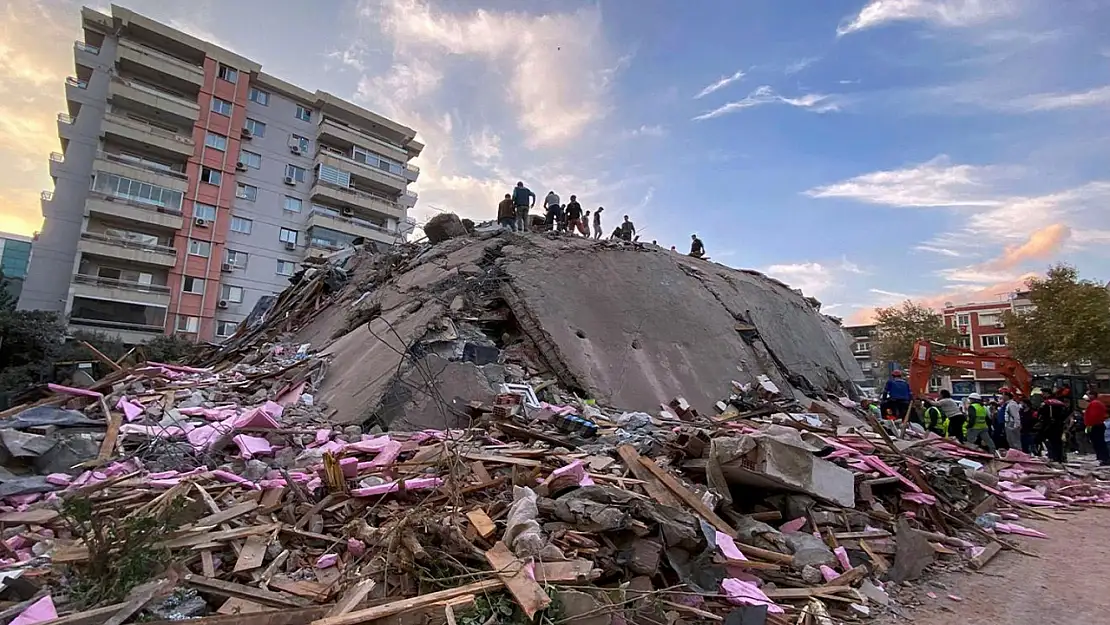 İzmir'in 17 Ağustos'u olmasın: Deprem tehlikesi kapıda