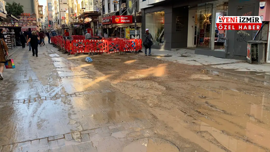 İzmir'in kalbi 'Alsancak' çamura bulandı!