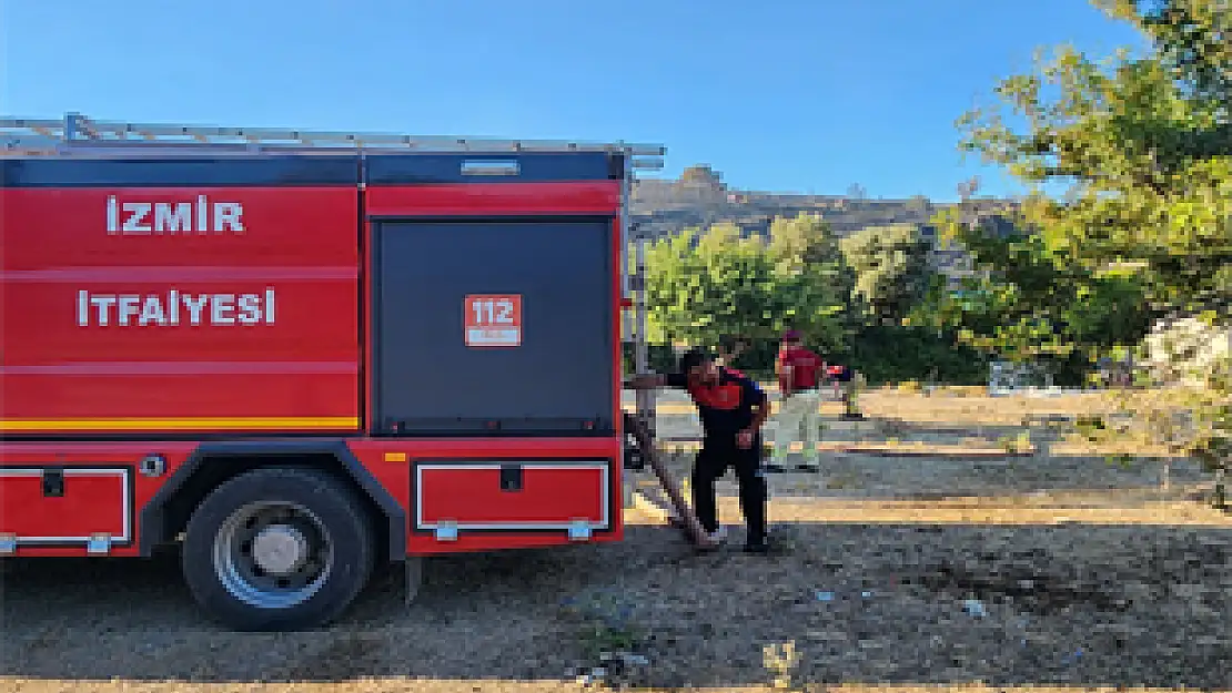 İzmir itfaiyesi müdehale etmeye devam ediyor