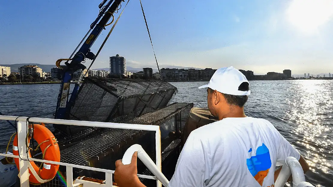 İzmir Körfez'ine ekolojik dokunuş