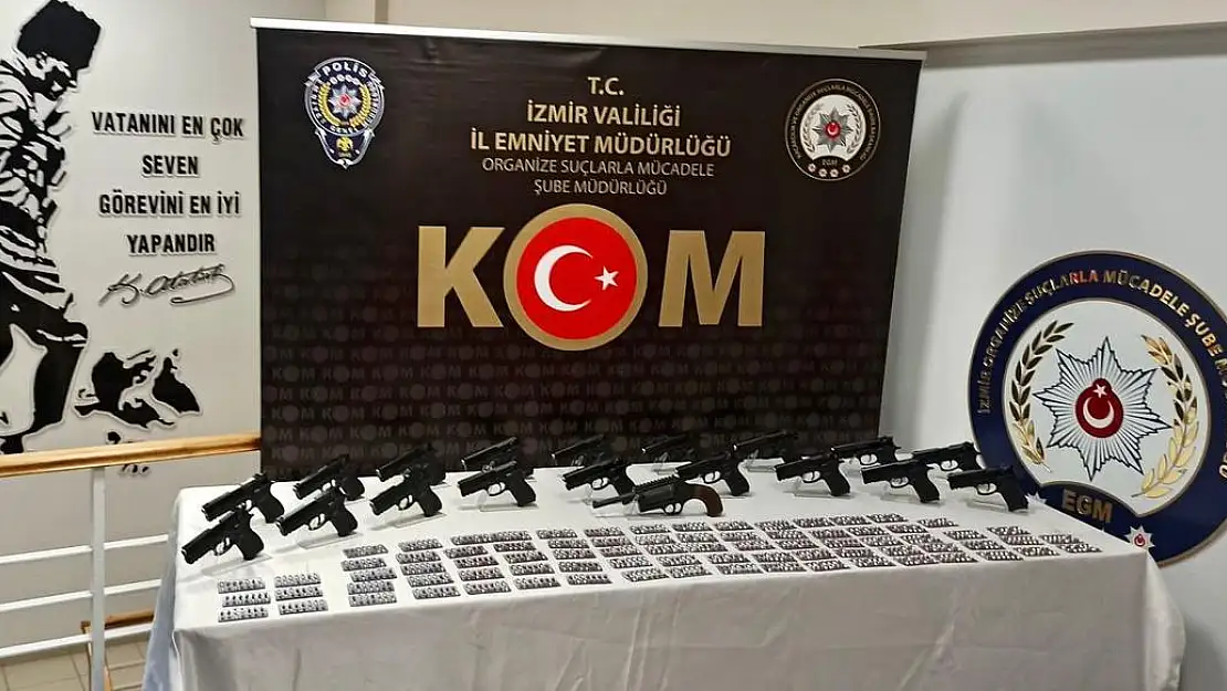 İzmir polisinden yasa dışı silah ticareti operasyonu