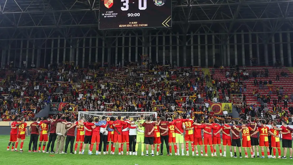 İzmir takımı ligin en az gol yiyen takımı konumunda