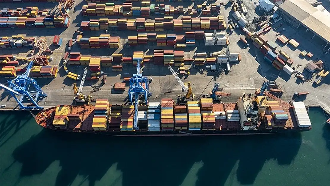 İzmir, Türkiye'ye ihracatı öğreten kent