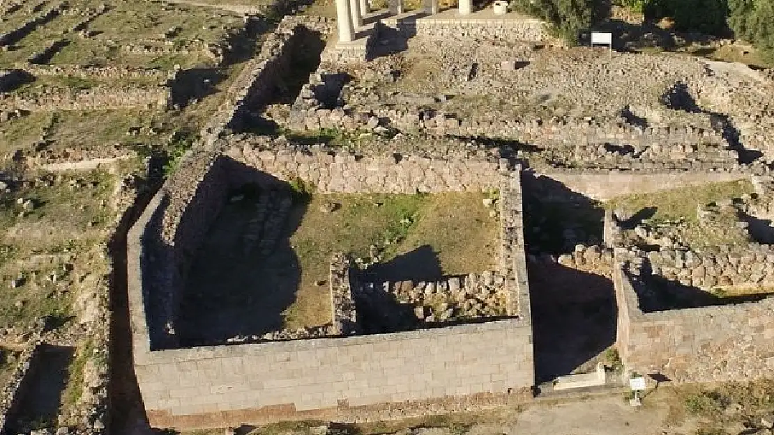 İzmir’de 'Bir Günde 8500 Yıl Turu' ile geçmişe yolculuk