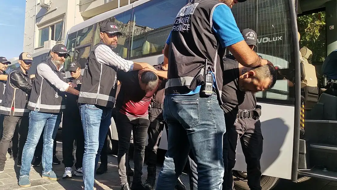 İzmir’de Kafes Operasyonu kapsamında 20 şüpheli adliyede