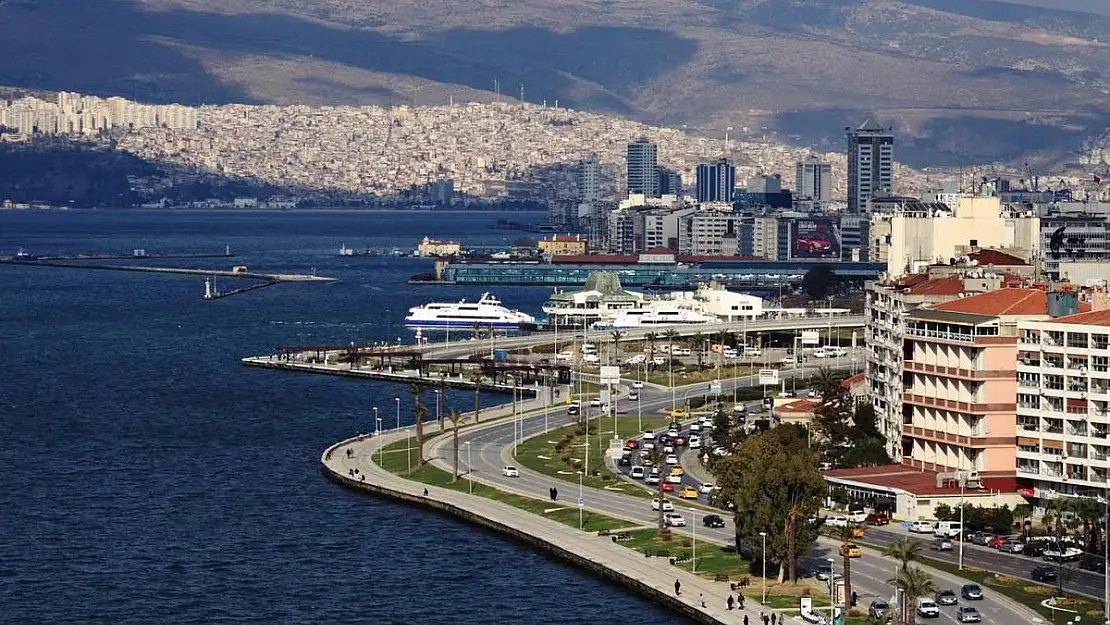 İzmir'de Mayıs sıcakları başladı: Salı günü hava durumu raporu