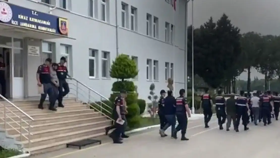 İzmir’de ‘Sibergöz-39’ operasyonu!