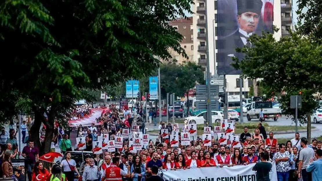 İzmir'de19 Mayıs coşkusu…