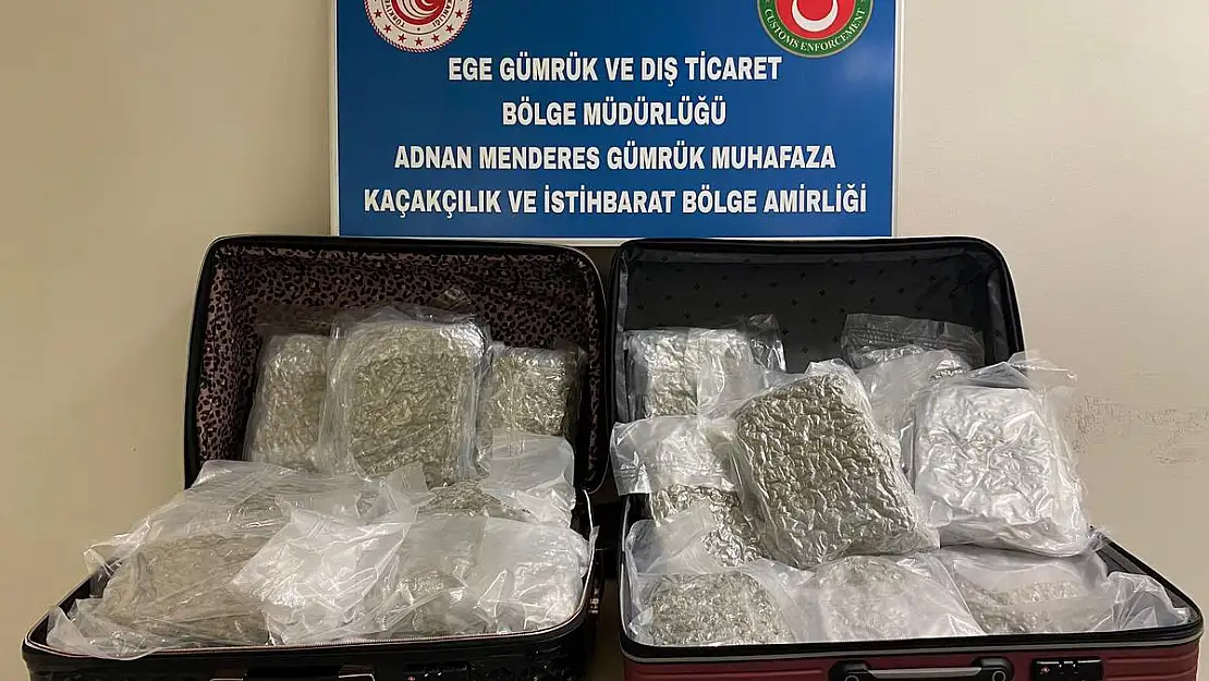 İzmir’deki havalimanında valiz içerisinden “zehir” çıktı