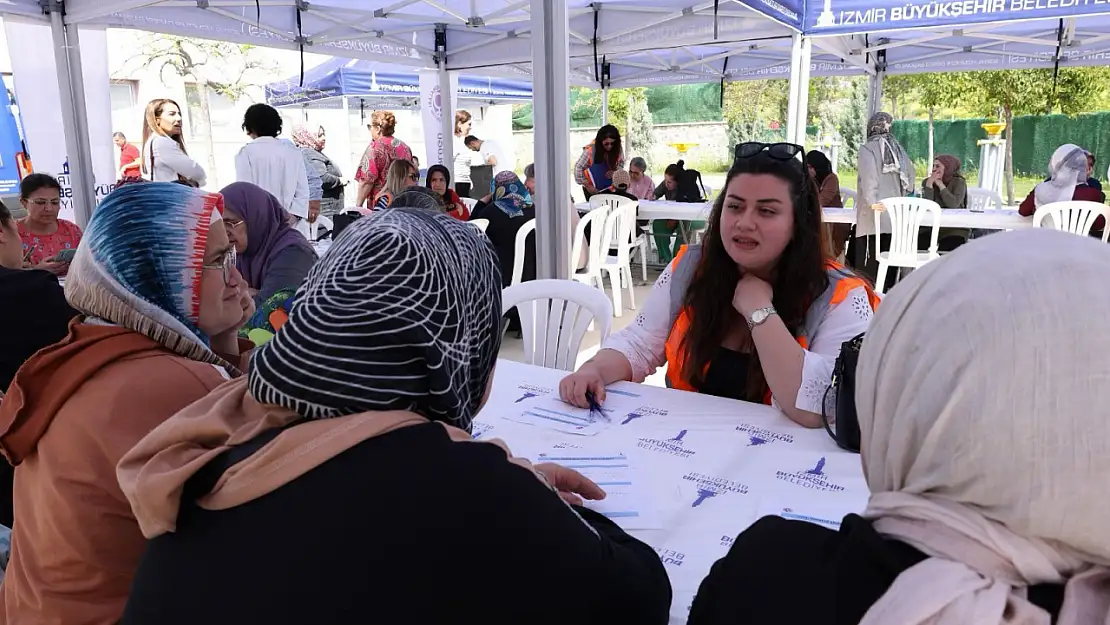 İzmirli kadınlar bu buluşmada hem ısınıyor hem güçleniyor!