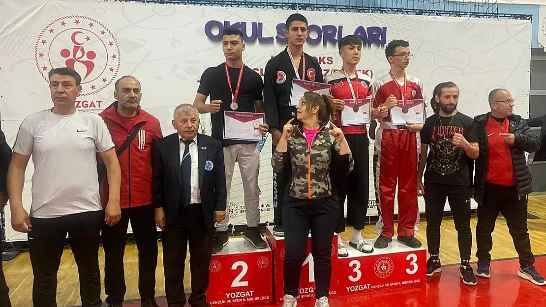 İzmirli Sporculara yeni madalyalar