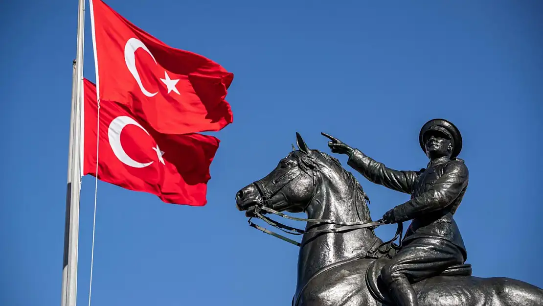 İzmirlilerin dikkatine! Başkan Tugay'dan 19 Mayıs çağrısı