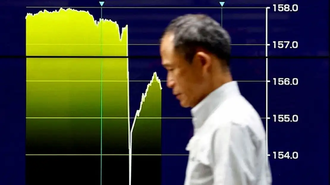 Japon yeni tekrardan düşüşe geçti