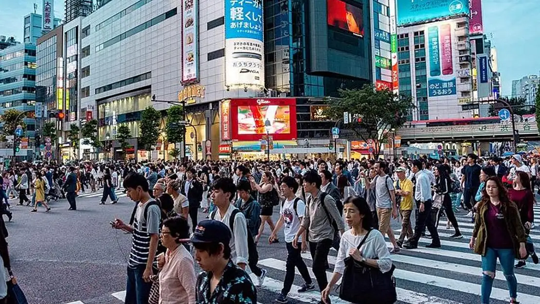 Japonya’da rıza yaşı 16 oldu