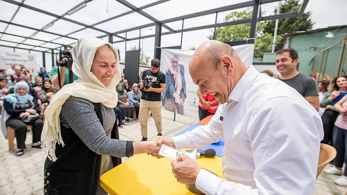 Kadifekale’de Mahalle Bostanları yeni sahiplerine geçti