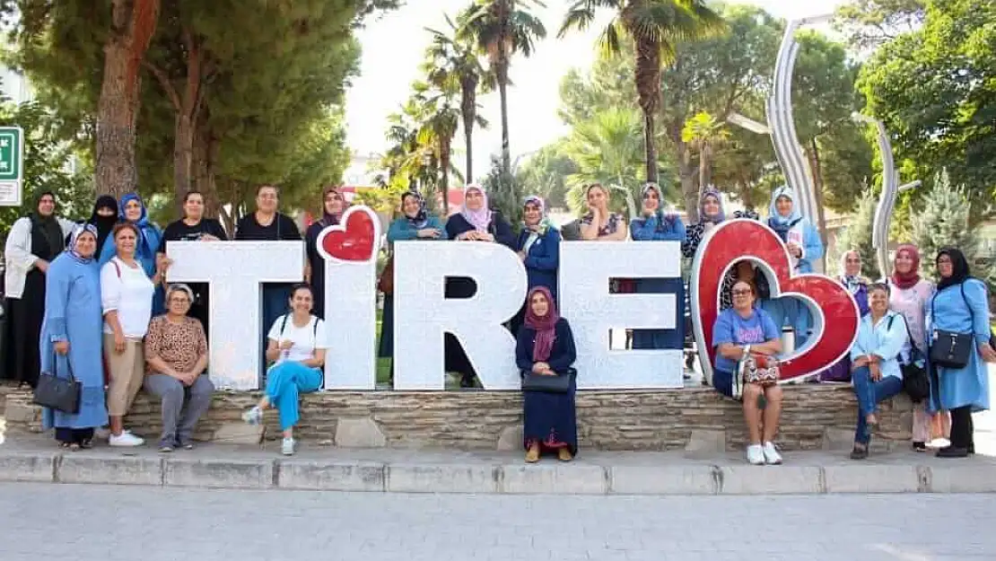 Kadınlar Tire’yi turladı