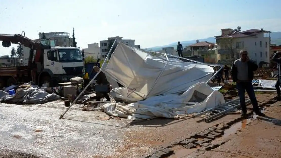 Kahramanmaraş’ta hortum felaketi!