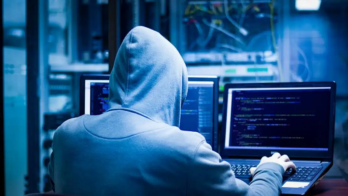 Kamu kurumlarına saldıran 33 hacker gözaltına alındı