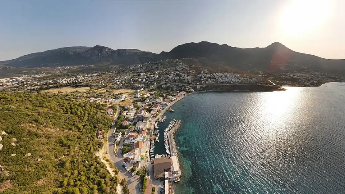 Karaburun'da denize sıfır ihale!