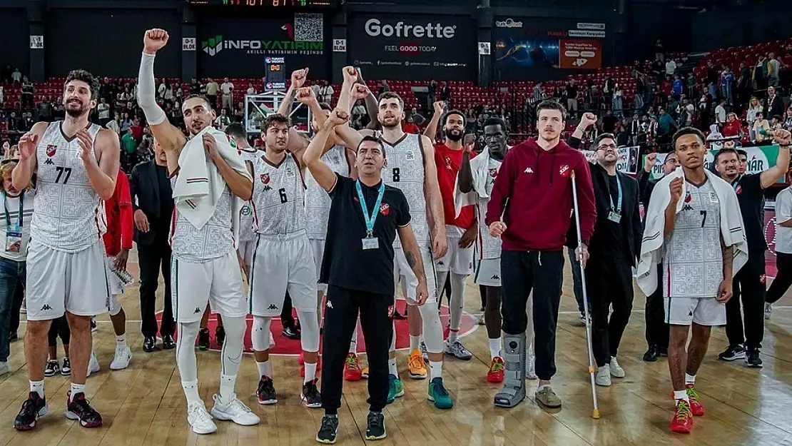 Karşıyaka Basketbol, Fenerbahçe'yi konuk ediyor