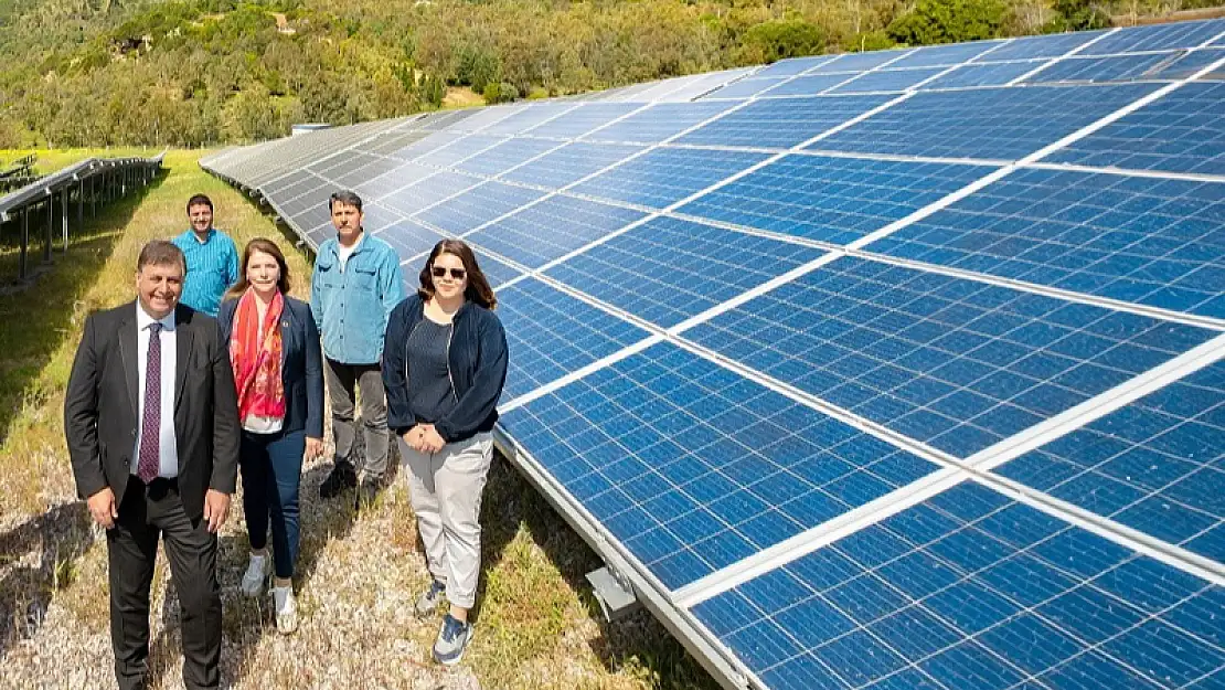 Karşıyaka Belediyesi Enerjisini Güneş'ten Alıyor