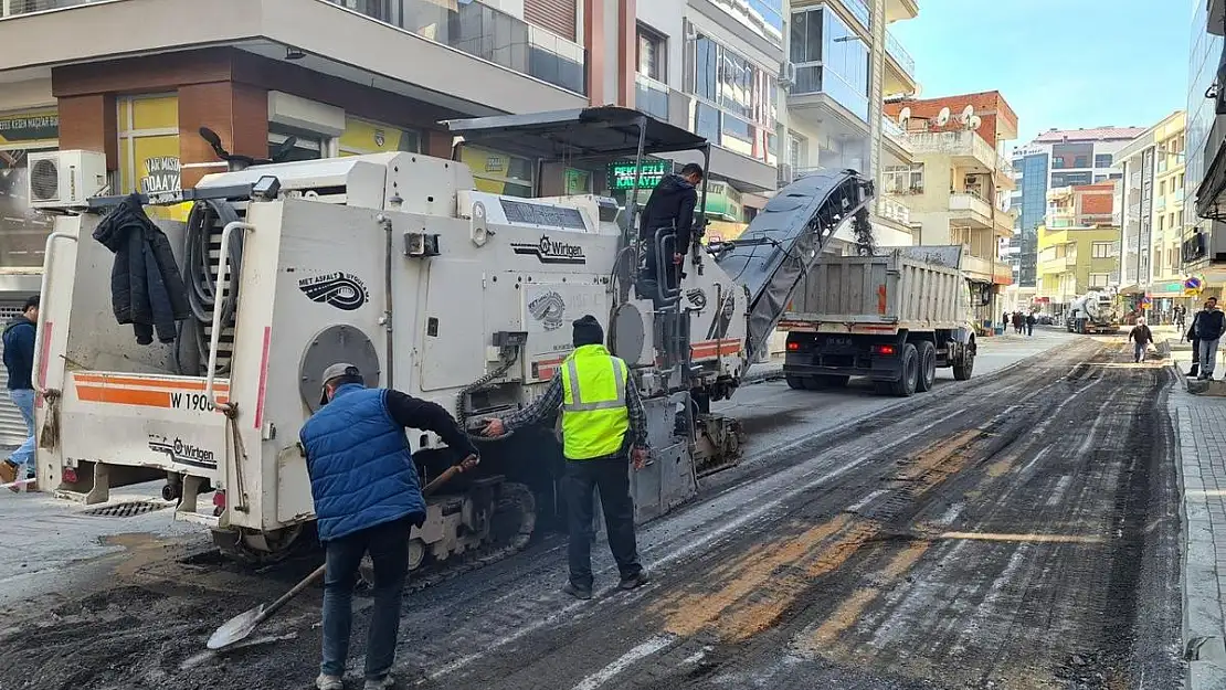 Karşıyaka belediyesi konforlu yolcuk hizmet için kolları sıvadı