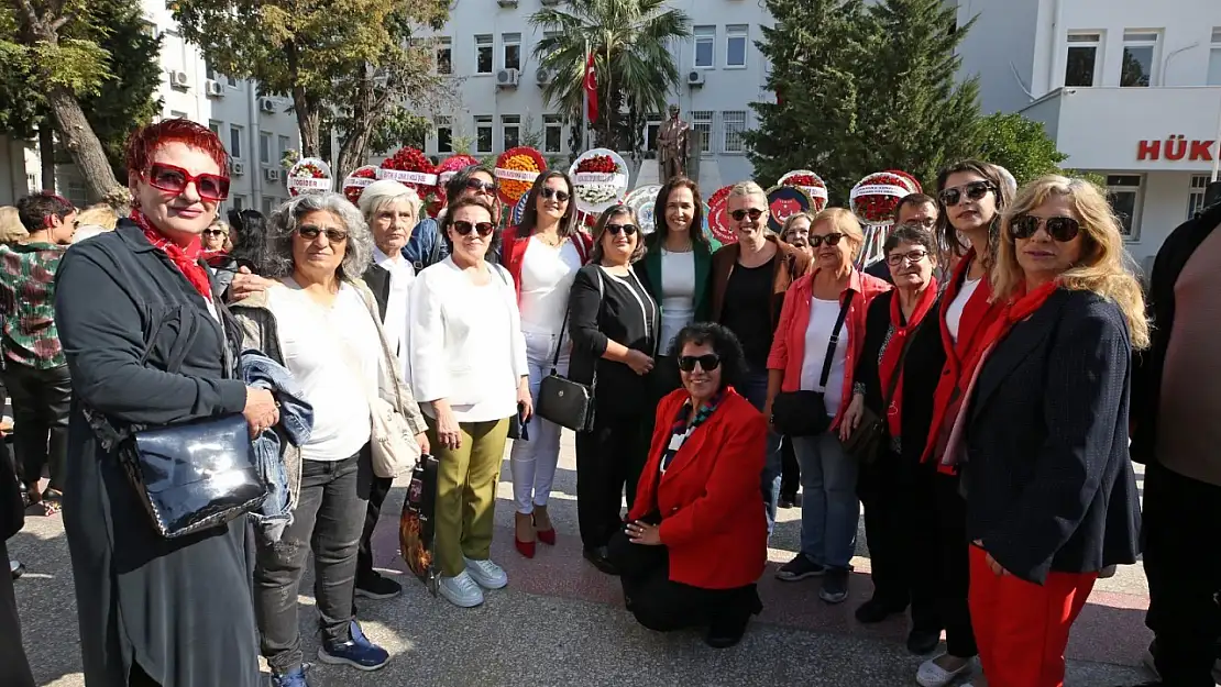 Karşıyaka'da Cumhuriyet Bayramı coşkusu: Kutlamalar başladı!