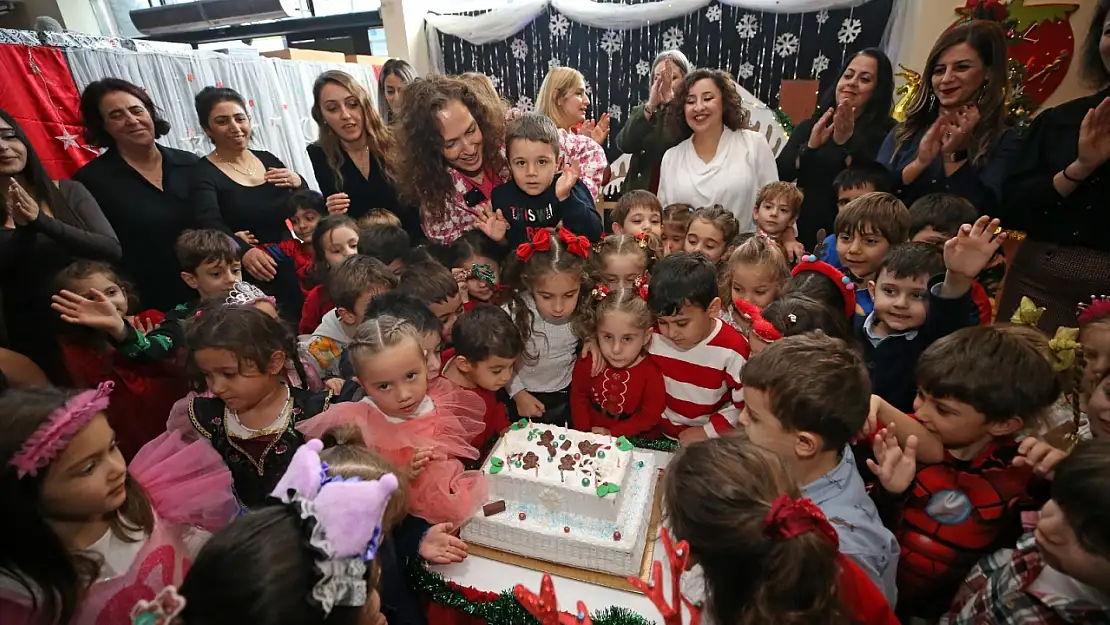 Karşıyaka'da yılbaşı coşkusu