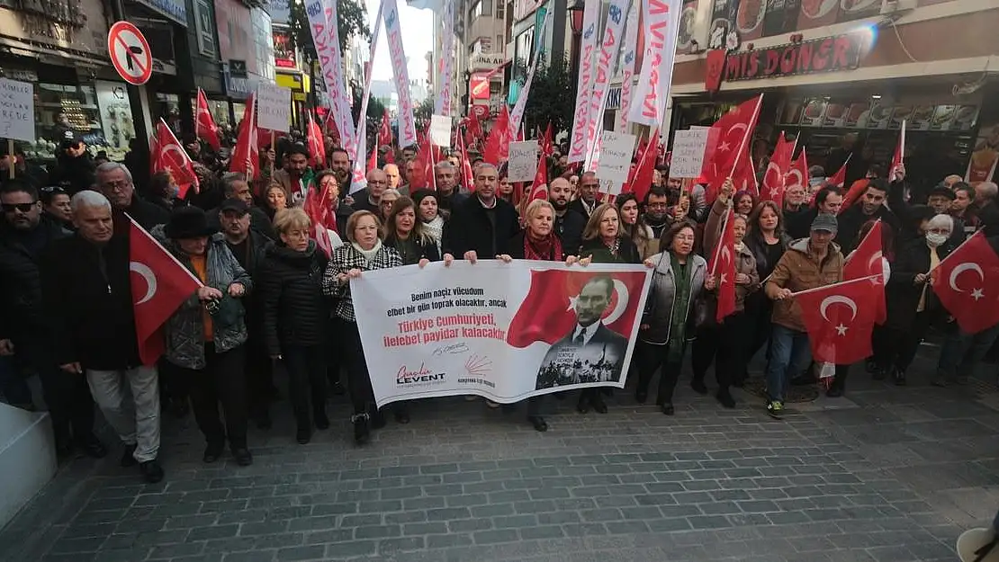 Karşıyaka’da CHP'den tepki yürüyüşü