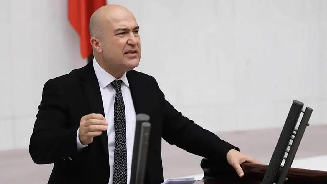 KATAR'DA GÖREV YAPAN POLİSLERİN 2'ŞER BİN $ ÖDENMEDİĞİNİ İDDİA EDEN CHP'Lİ VEKİL SORDU: 5 milyon dolara kim çöktü?