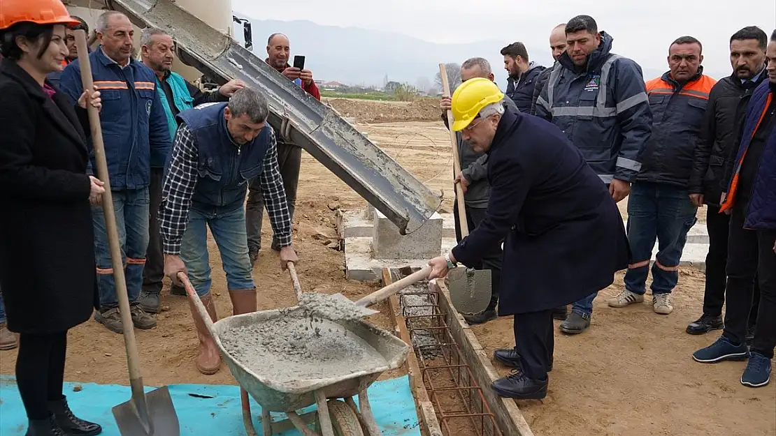 Kiraz’da Hayvan Pazarı’nın temeli atıldı