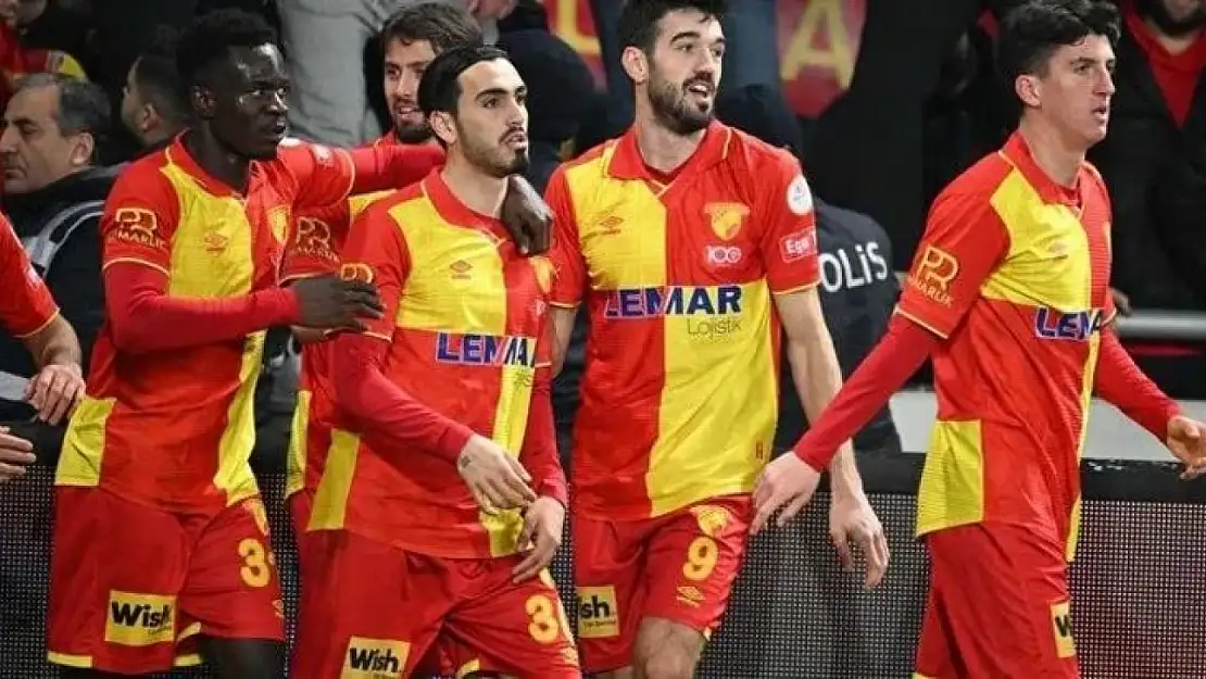 Kocaelispor transferde Göztepe'nin kapısında