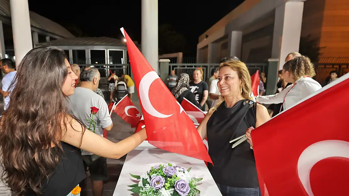 Konak Belediyesi'nden 9 Eylül coşkusu