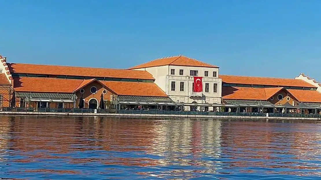 Konak Pier'de yangın