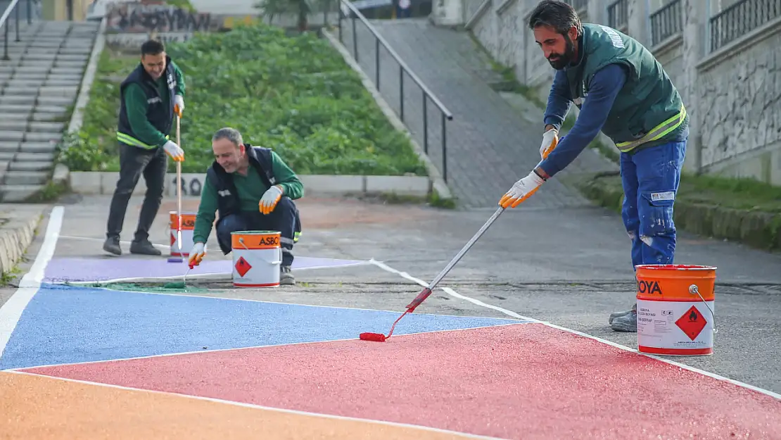 Konak'ta yaya güvenliği için renkli uygulama