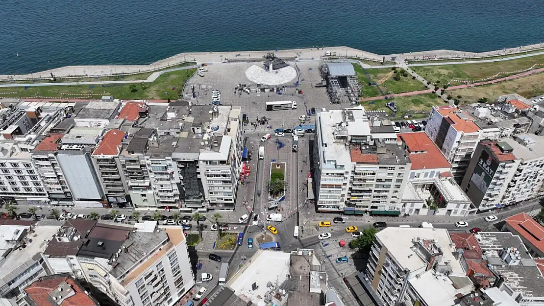 Kordon'da neler oluyor? Ünlü şehir plancısı o sokaklar için geldi