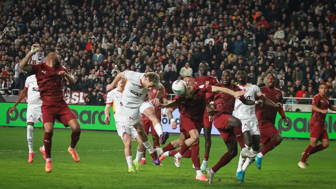 Kritik puan kaybı: Hatayspor-Galatasaray maçı sona erdi!