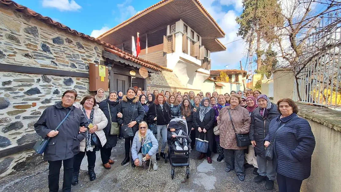 Kula'yı gezdiler, tarihini öğrendiler