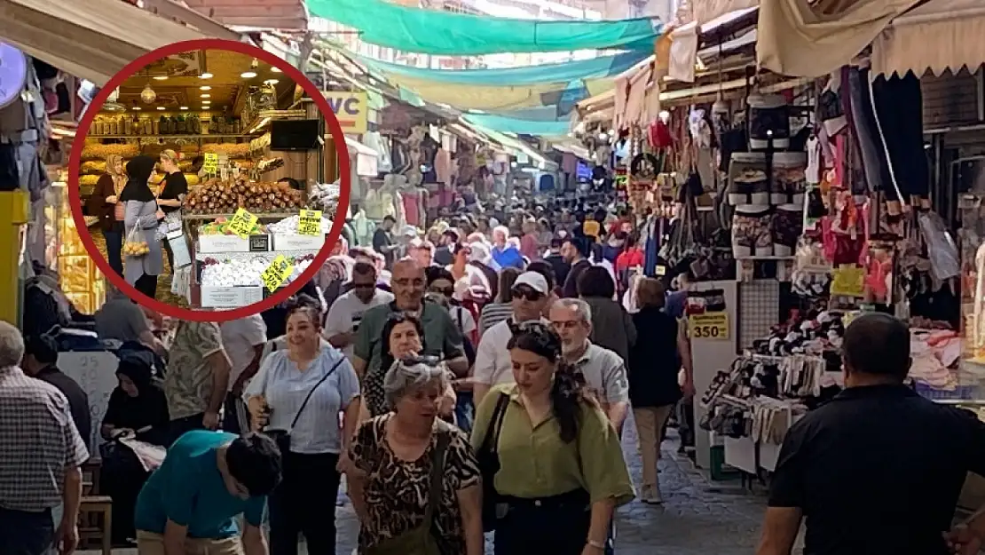 Kurban Bayramı öncesi Kemeraltı'nda adım atacak yer kalmadı!
