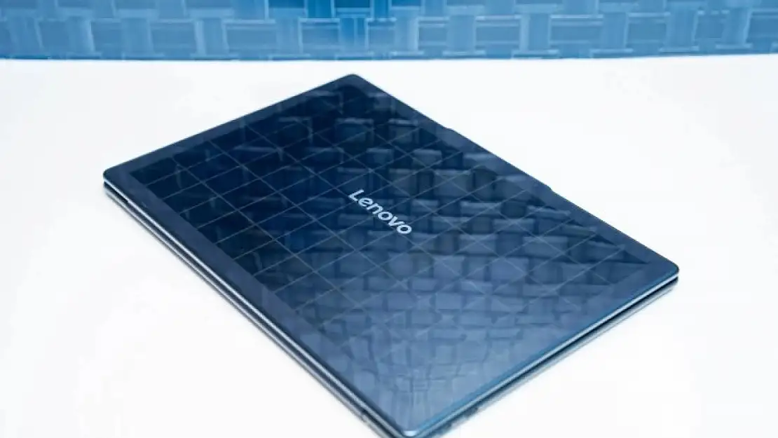 Lenovo'dan güneş enerjili dizüstü bilgisayar! Yoga Solar PC