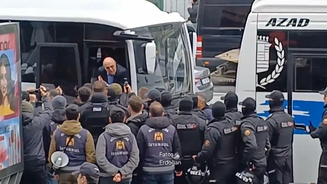 Mahmut Tanal'dan polis müdahalesine tepki: Milletvekilini suçlu gösteremezsiniz!