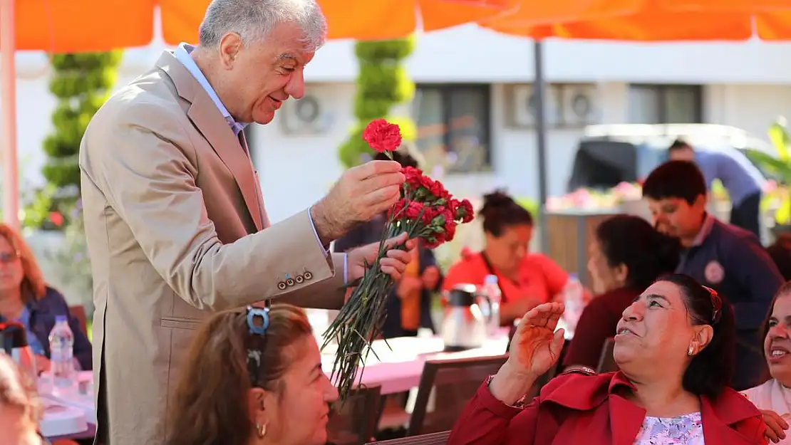 Mandalin Kafe, sonbaharda da ilgi görüyor