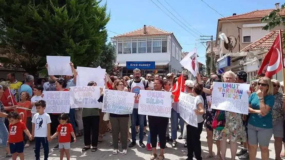 ‘Manevi Danışman’ köyü ayaklandırdı