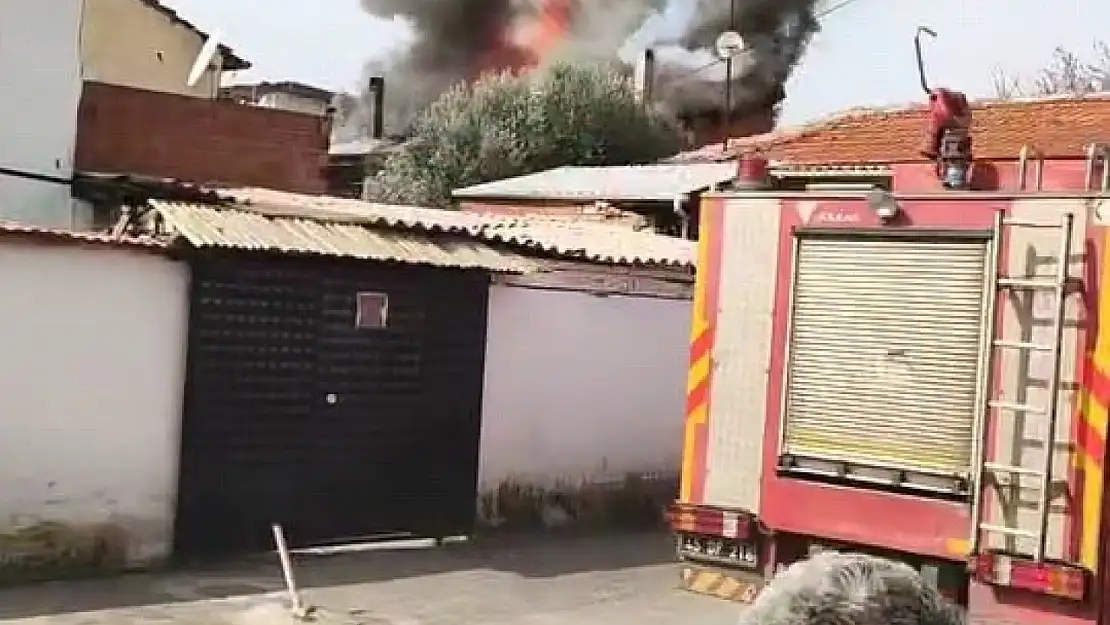 Manisa'da acı kayıp: 3 yaşındaki çocuk yangında hayatını kaybetti