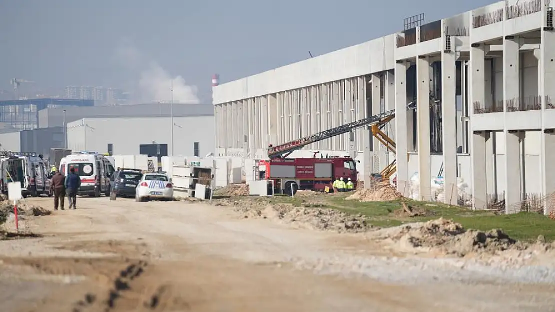 Manisa OSB'de feci yangın: 2 işçi yanarak öldü