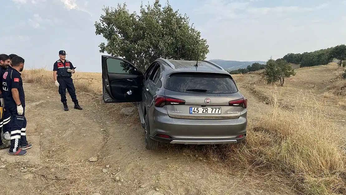 Manisa’da bilekleri ve boynu kesilmiş erkek cesedi bulundu