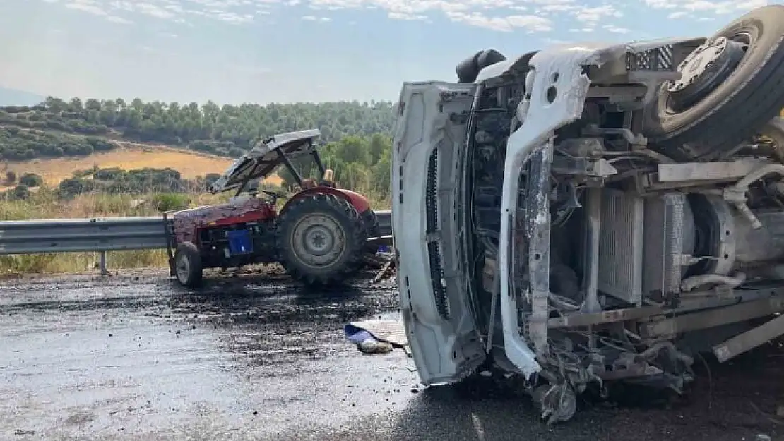 Manisa’da devrilen kamyon traktöre çarptı: 1 ölü, 4 yaralı